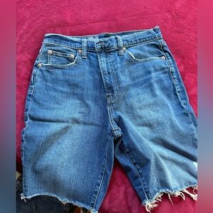 Gap Hugh Rise Bermuda Jean Short 29/8 NWT